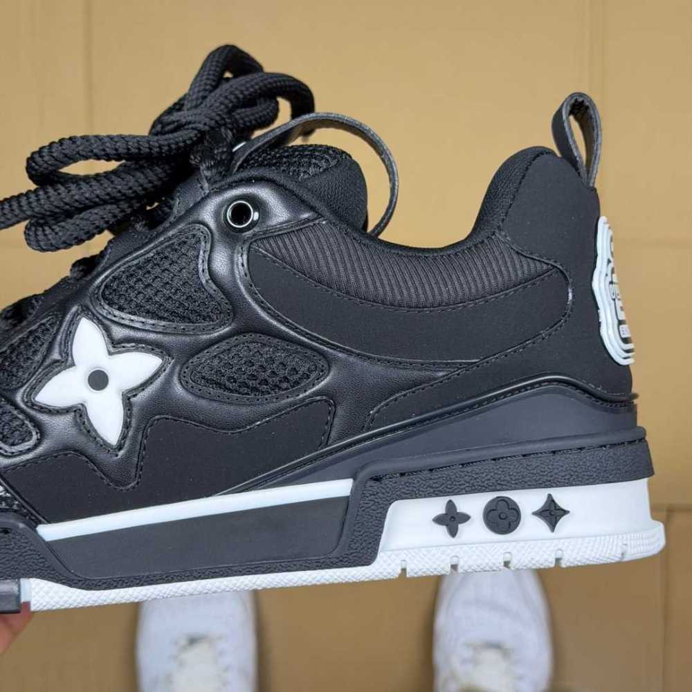 LOUIS VUITTON Skate Black Warrior Clover Design All Black Fashion Skate Sneakers