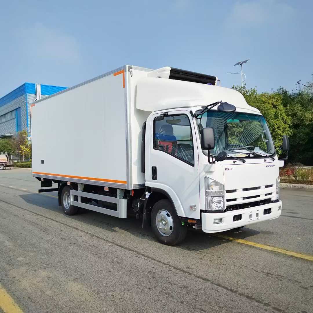 Isuzu KV600 Export Refrigerated Truck