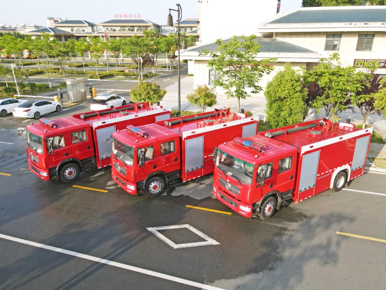 Dongfeng D9 Dolika Six-Ton Foam Fire Engine