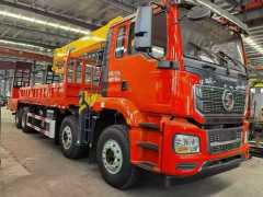 Shaanxi Auto Delong 4x8 XCMG 14-ton lorry crane with ladder