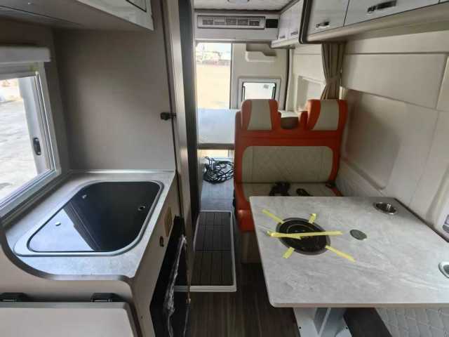 Jiangling Fushun RV