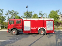Dongfeng D9 Dolika Six-Ton Foam Fire Engine