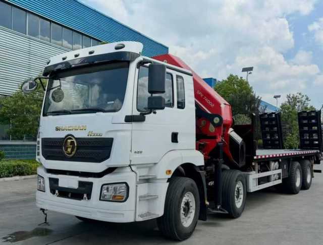 Shaanxi Auto Delong 8*4 export model flatbed transport truck with folding arm crane