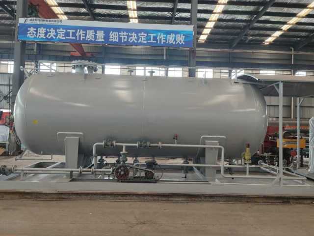 5 to 100 cubic LPG skid-mounted station