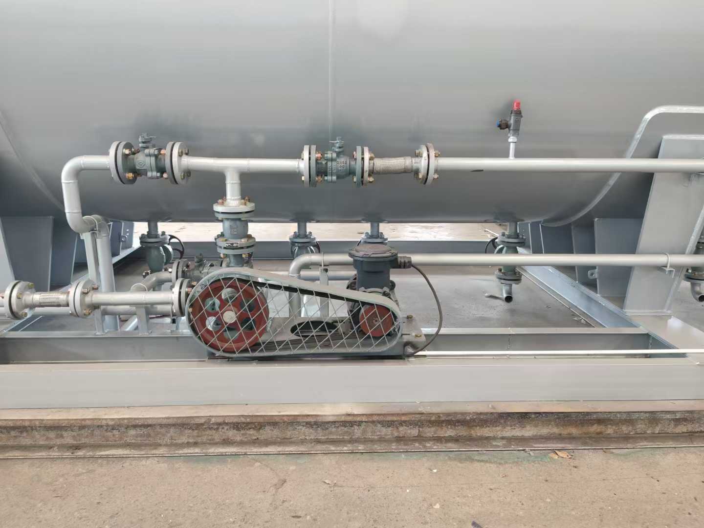 5 to 100 cubic LPG skid-mounted station