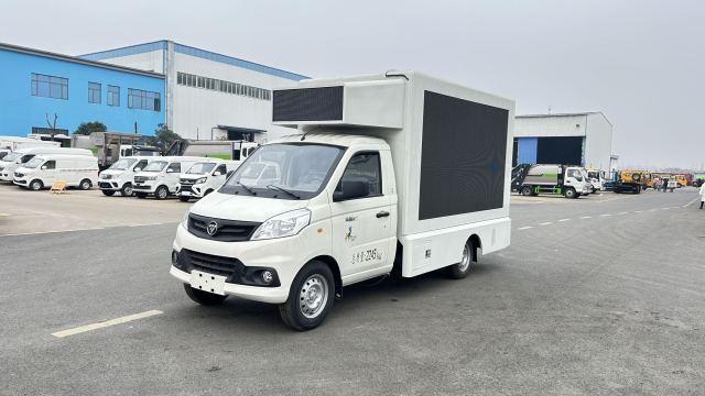 Foton Xiangling V1 promotional vehicle (blue license plate/C1 driver's license/gasoline)