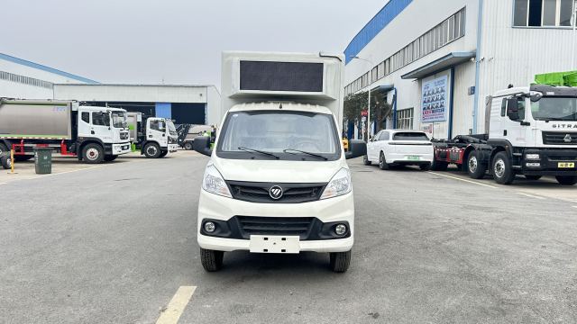 Foton Xiangling V1 promotional vehicle (blue license plate/C1 driver's license/gasoline)