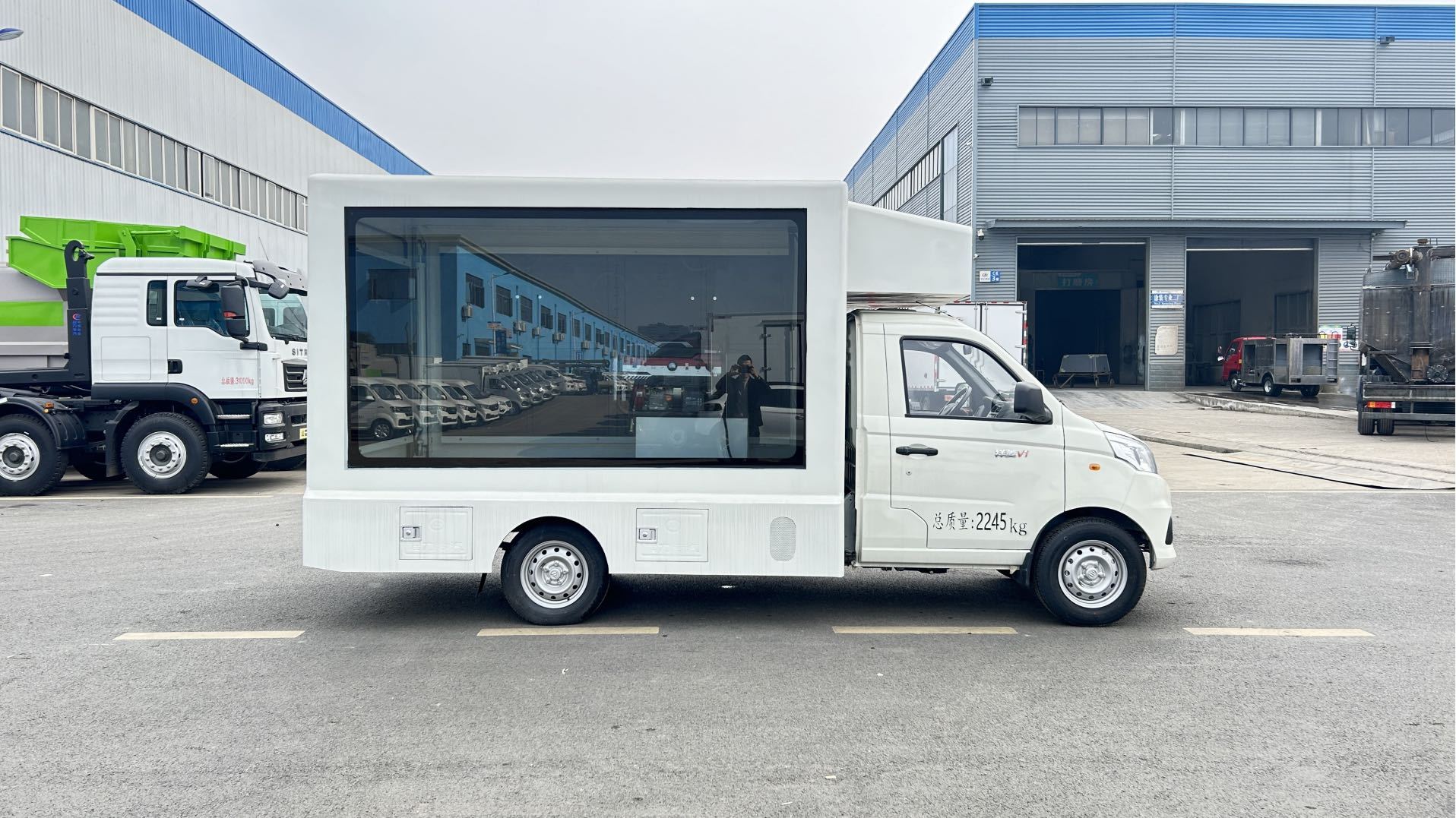 Foton Xiangling V1 promotional vehicle (blue license plate/C1 driver's license/gasoline)