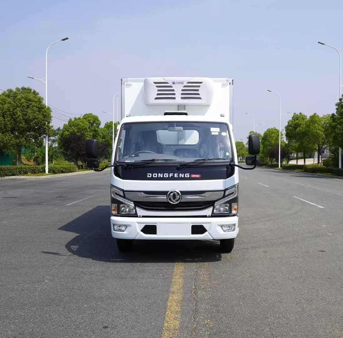 Dongfeng Dolica 4×2 Refrigerated Truck