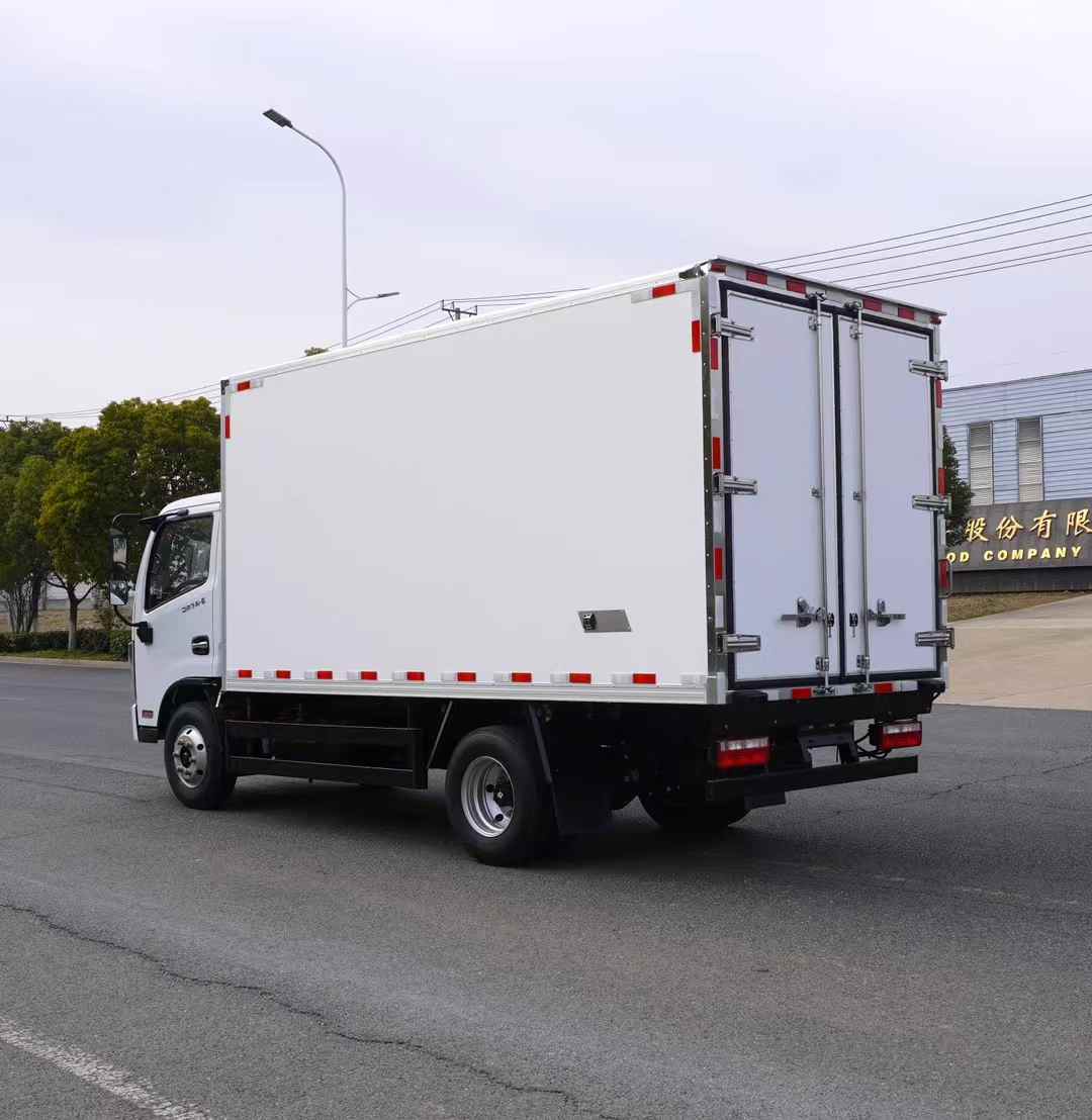 Dongfeng 4×2 Refrigerated Truck