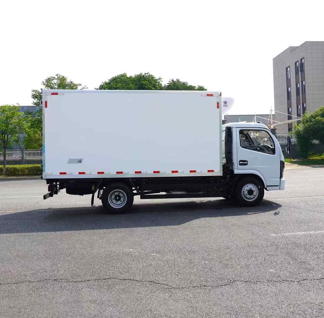 Dongfeng Dolica 4×2 Refrigerated Truck