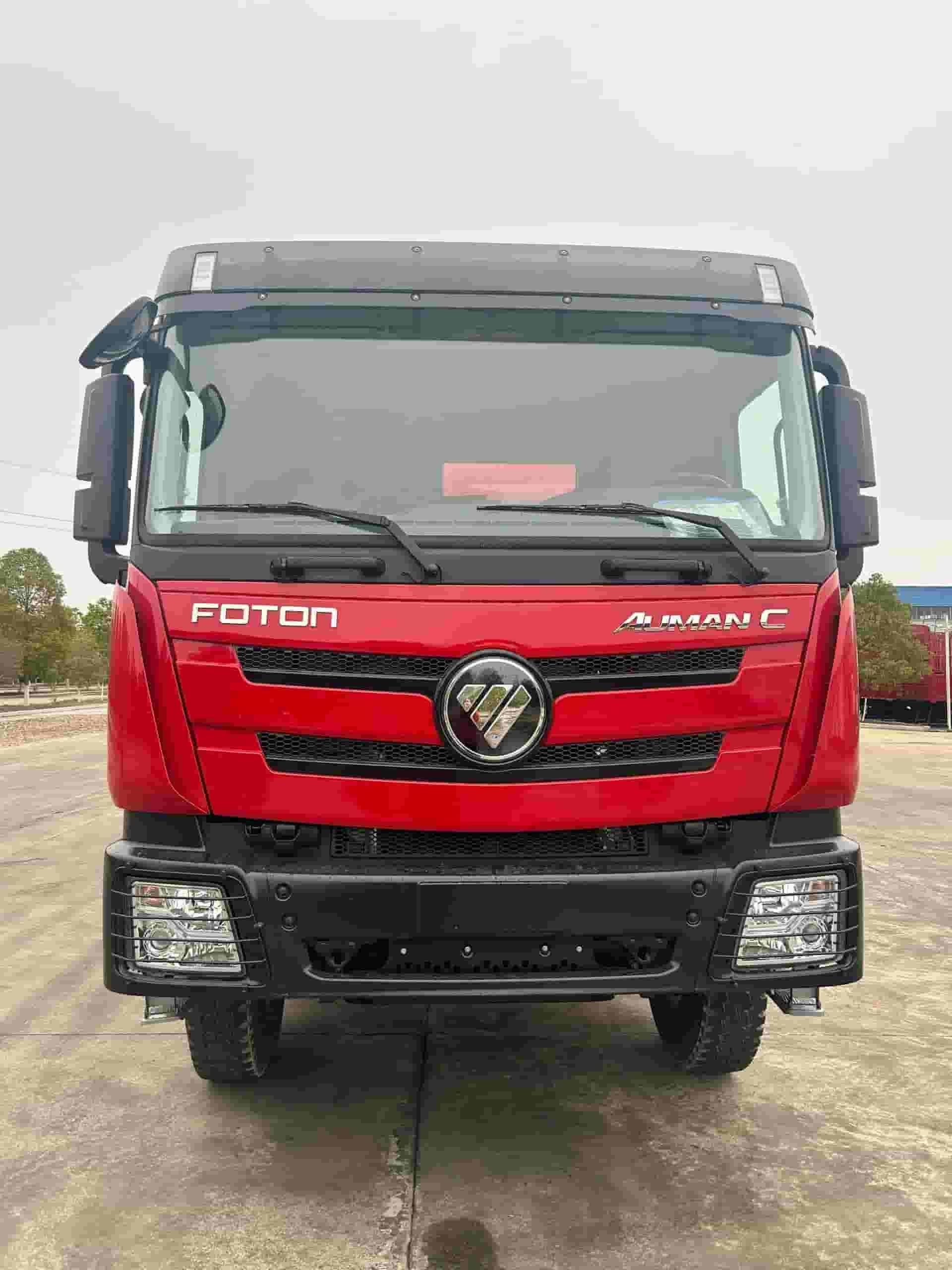 Foton fire truck with 8 cubic meter water tank and 2 cubic meter foam tank