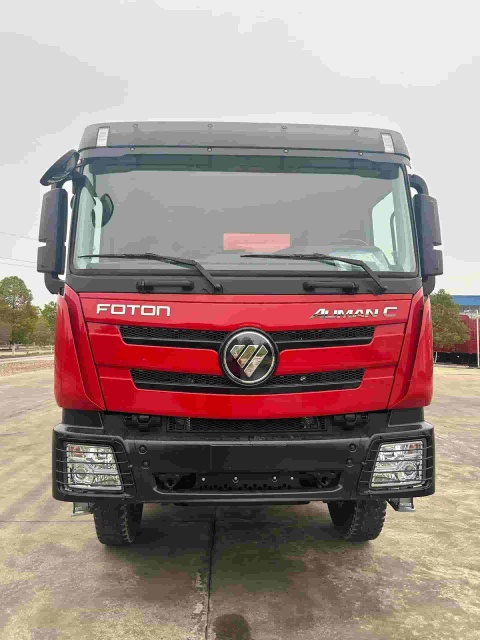 Foton fire truck with 8 cubic meter water tank and 2 cubic meter foam tank