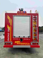 Foton fire truck with 8 cubic meter water tank and 2 cubic meter foam tank