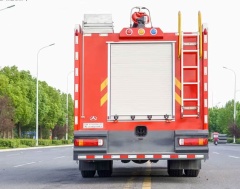 Sinotruk Howo 8 cubic meter foam fire truck