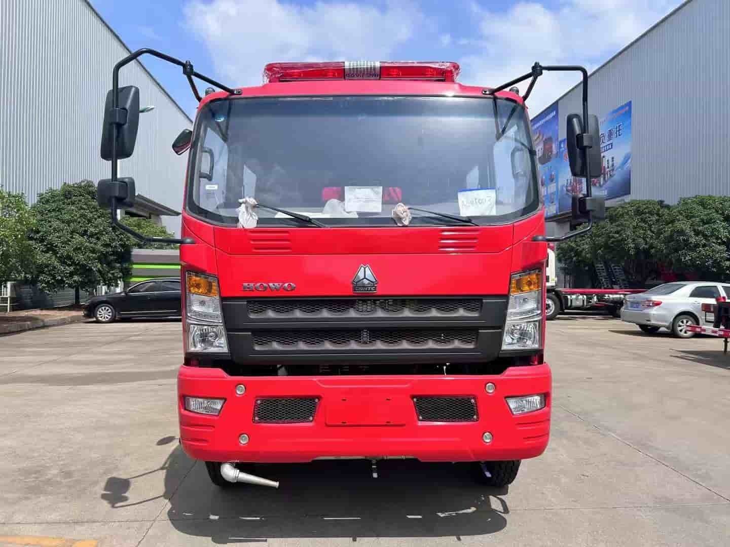 Howo light truck 10 cubic meter fire sprinkler truck