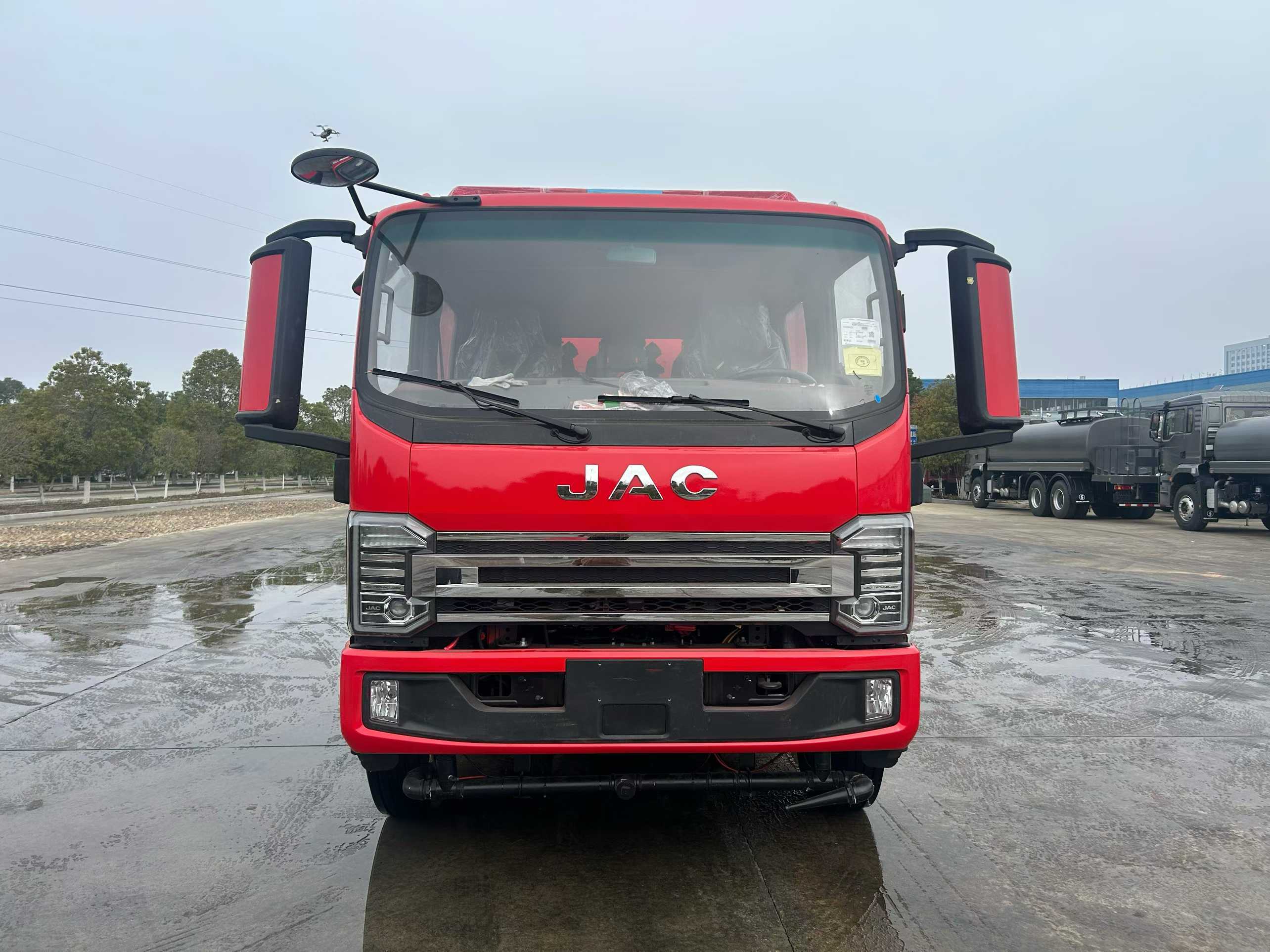 JAC 7 cubic meter foam fire truck