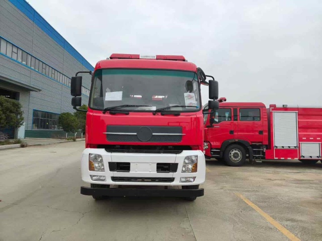 National III Dongfeng 5-ton foam fire truck
