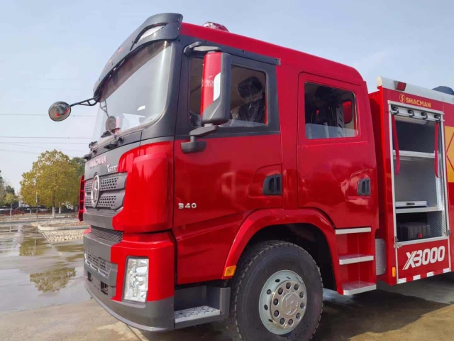 SHACMAN X3000 6×4 fire truck