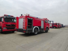 National III Dongfeng 5-ton foam fire truck