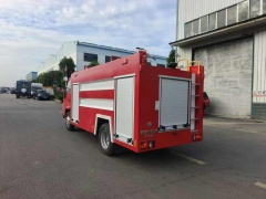 Isuzu 3-ton water tanker fire truck