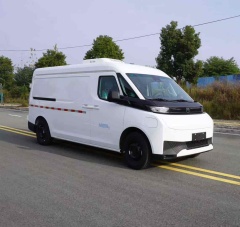 Geely Refrigerated Minivan