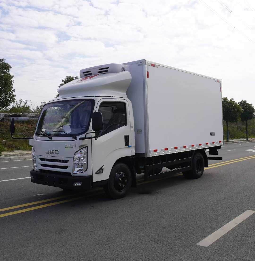 Jiangling (Zhongti) Refrigerated Truck