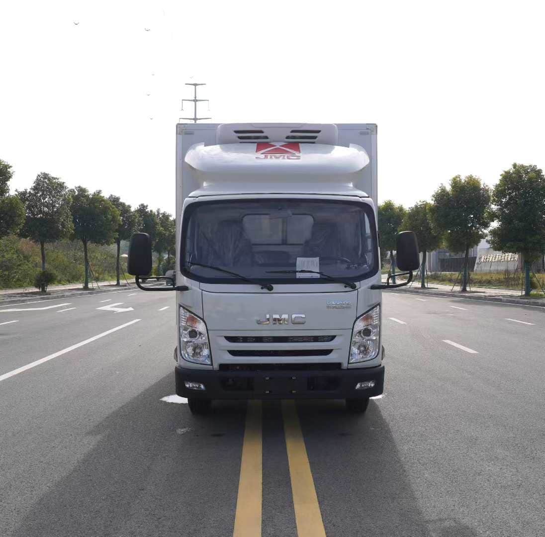 Jiangling (Zhongti) Refrigerated Truck