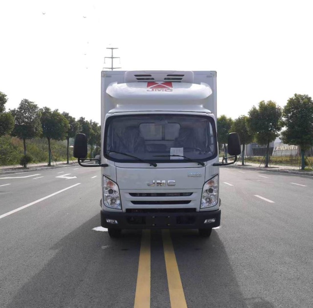 Jiangling (Zhongti) Refrigerated Truck