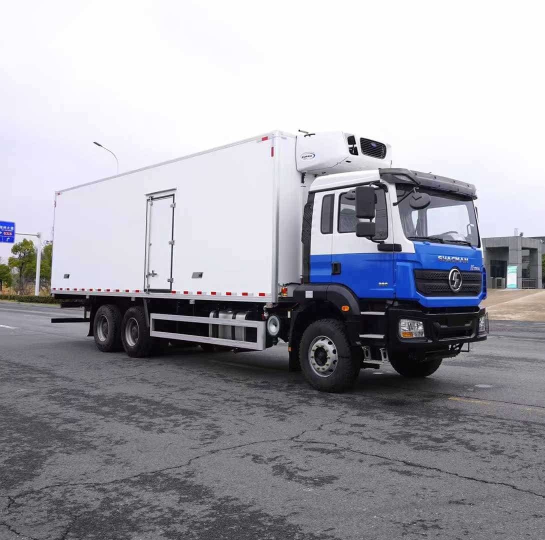 SHACMAN H3000 6×4 Refrigerated Truck