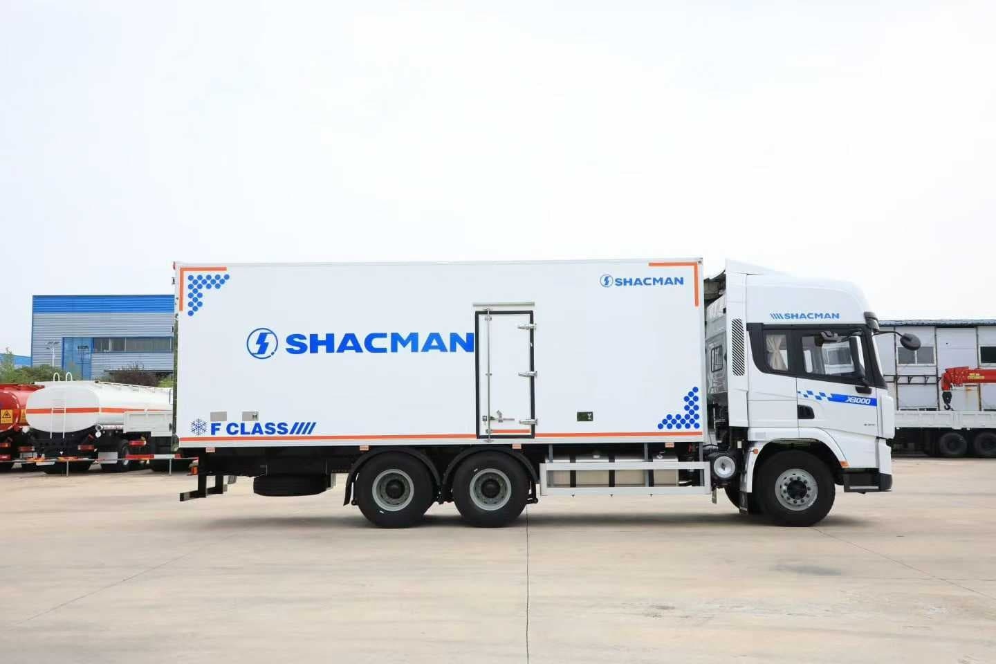 SHACMAN X3000 4×2 Refrigerated Truck