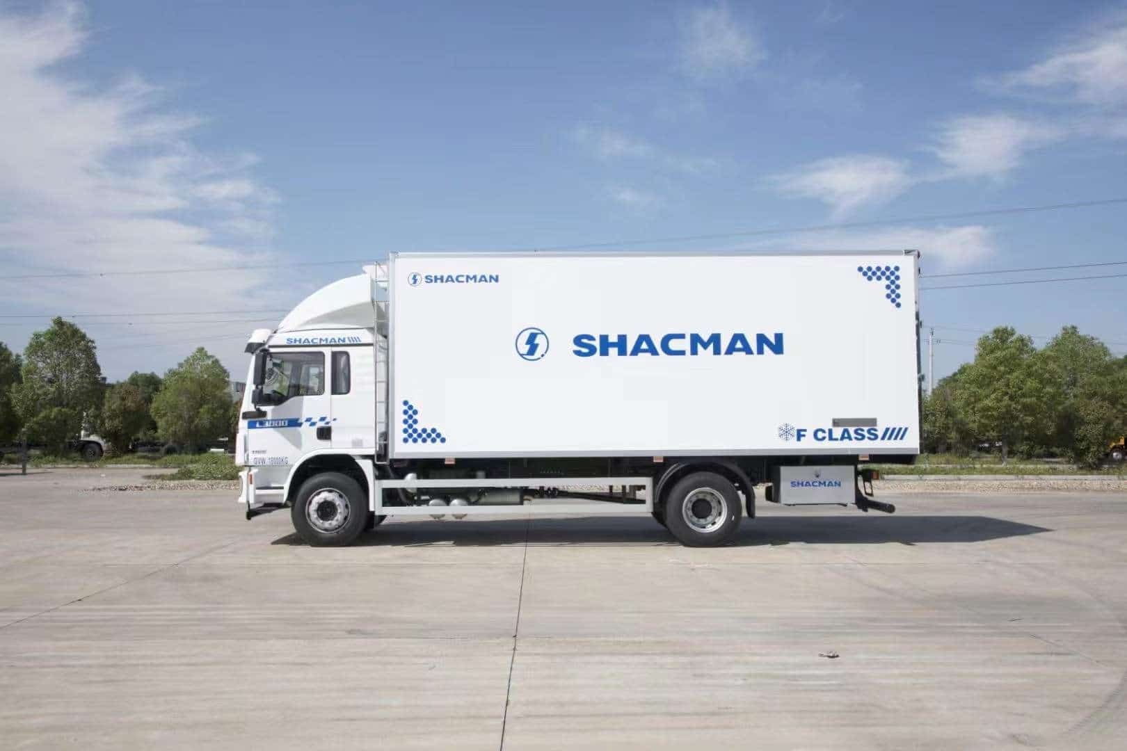 SHACMAN L3000 4×2 Refrigerated Truck