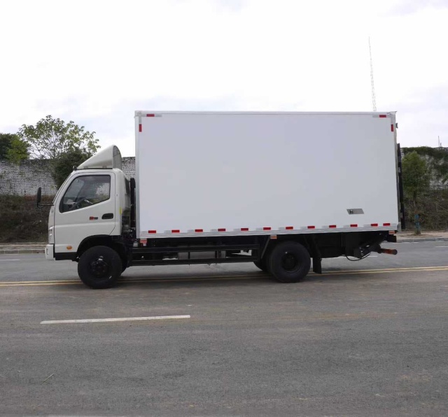 Foton L3 4×2 Refrigerated Truck