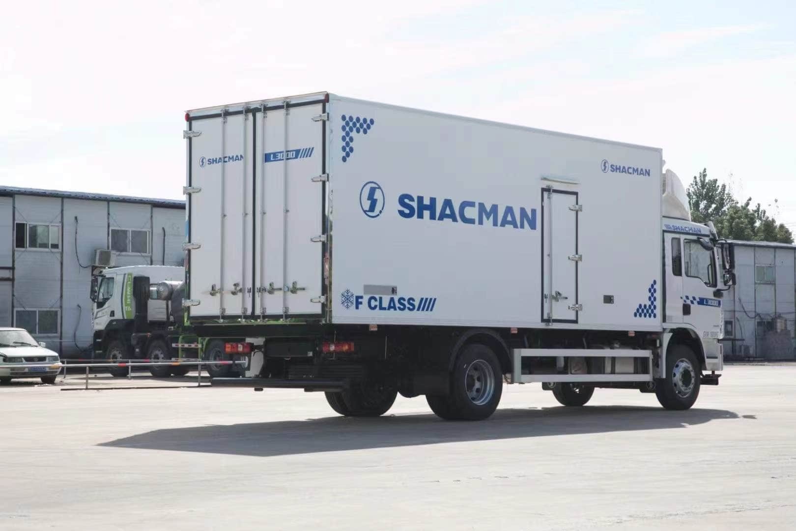 SHACMAN L3000 4×2 Refrigerated Truck