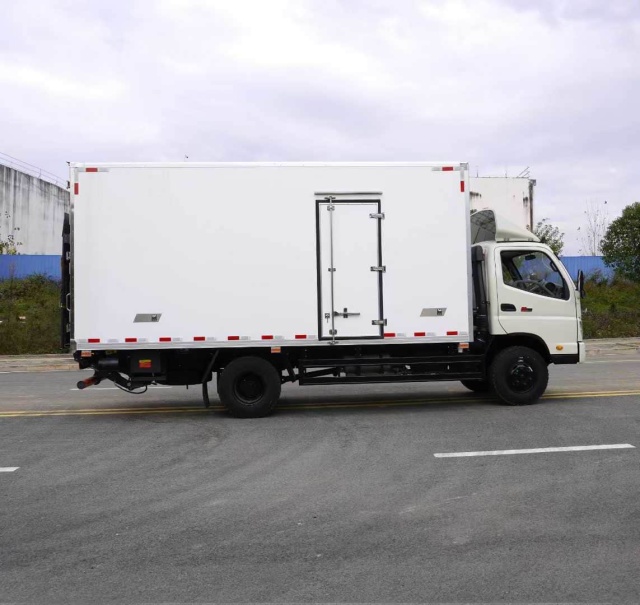 Foton L3 4×2 Refrigerated Truck