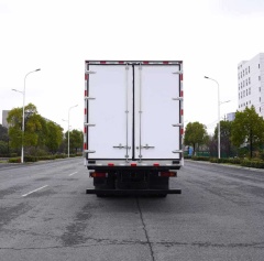 SHACMAN H3000 6×4 Refrigerated Truck