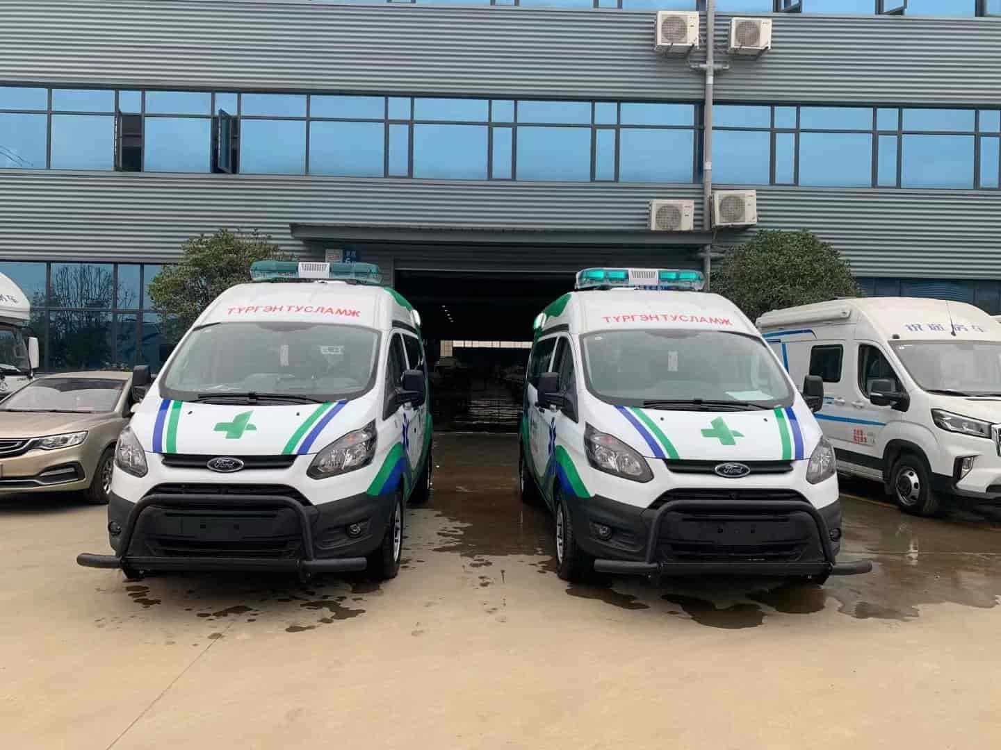 Ford V362 ambulance