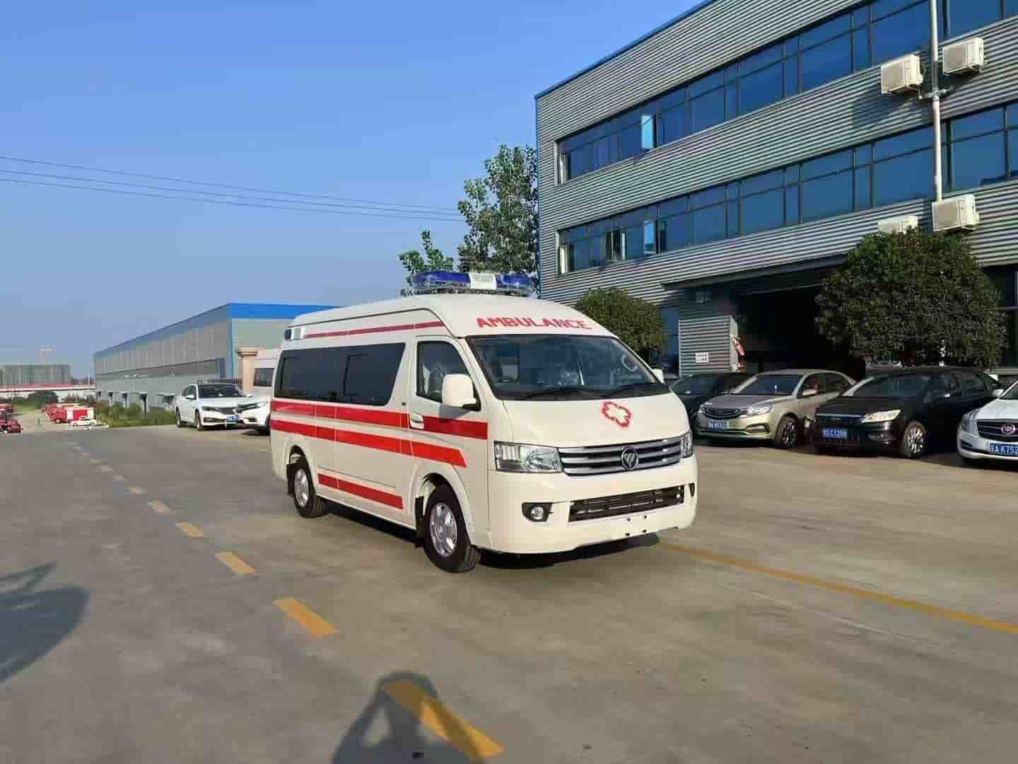 Foton G9 right-hand drive monitoring ambulance