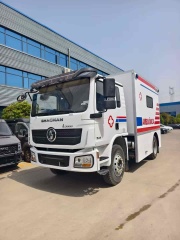SHACMAN mobile ambulance