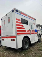 SHACMAN L3000 4×2 Ambulance