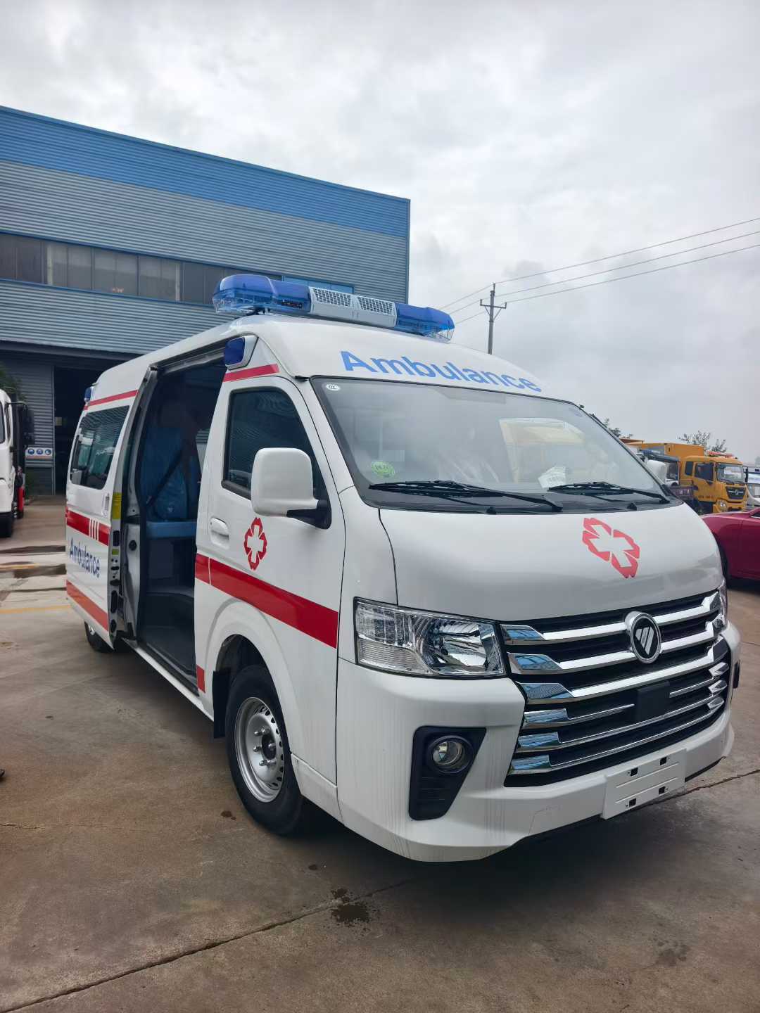 Foton G9 ambulance