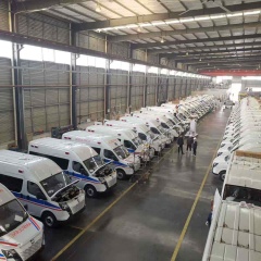 Dongfeng Yufeng Ambulance