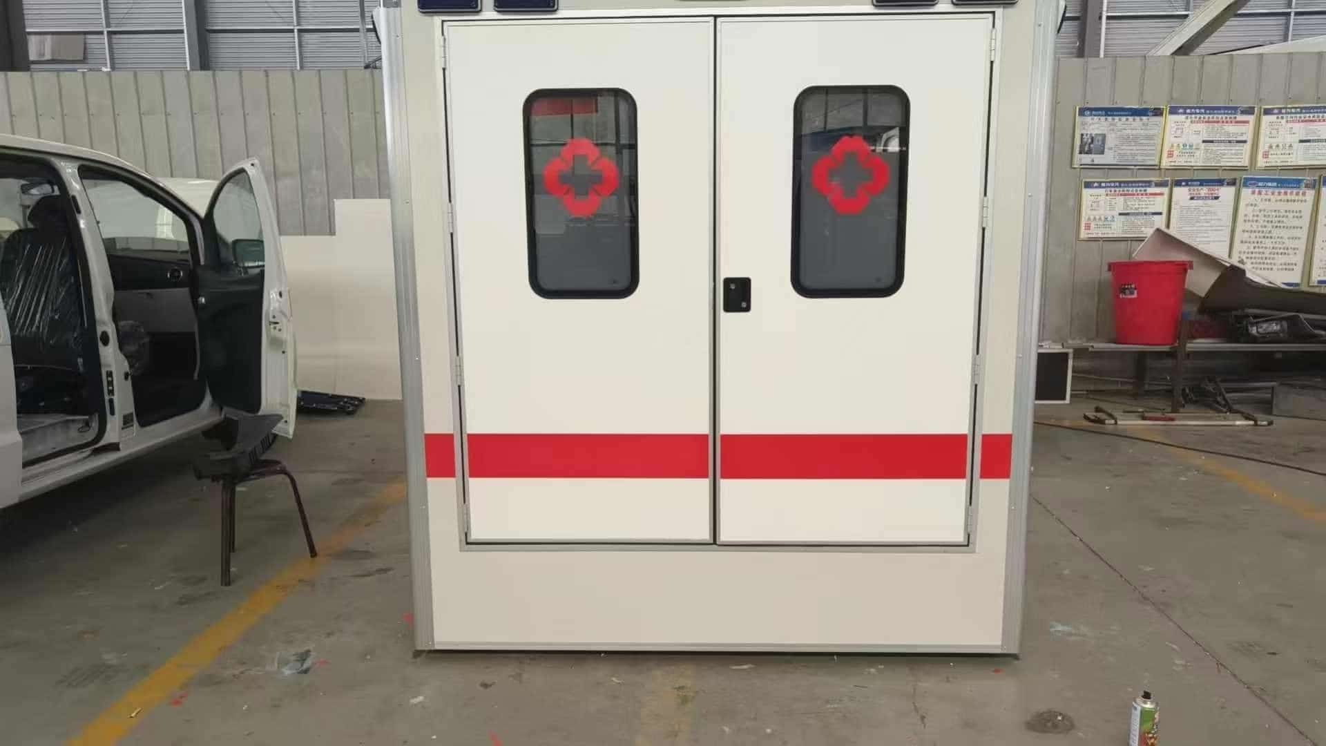Ambulance mobile cabin
