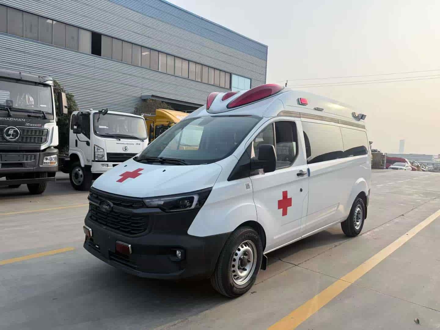 Ford V362 China VI diesel ambulance