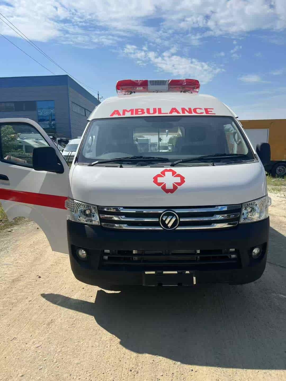 Right-hand drive Foton G9 ambulance