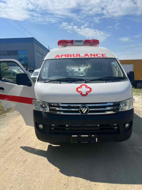 Right-hand drive Foton G9 ambulance