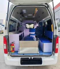 Foton minivan ambulance