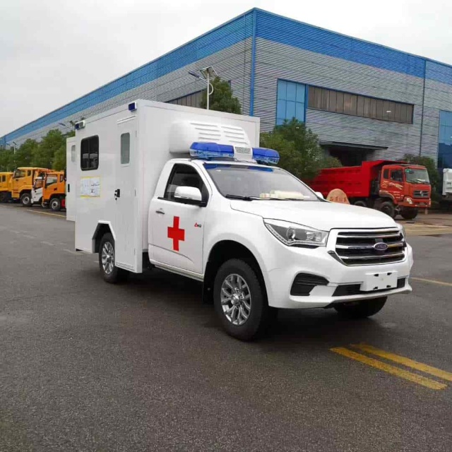 Isuzu pickup truck mobile ambulance