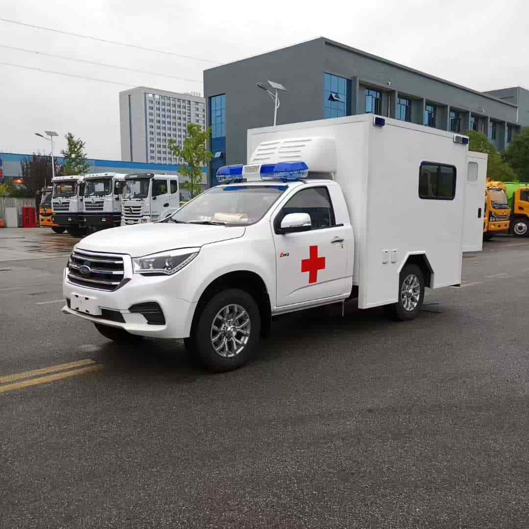 Isuzu pickup truck mobile ambulance