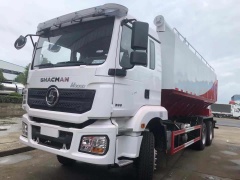 SHACMAN H3000 6×4 Bulk Feed Transport Truck